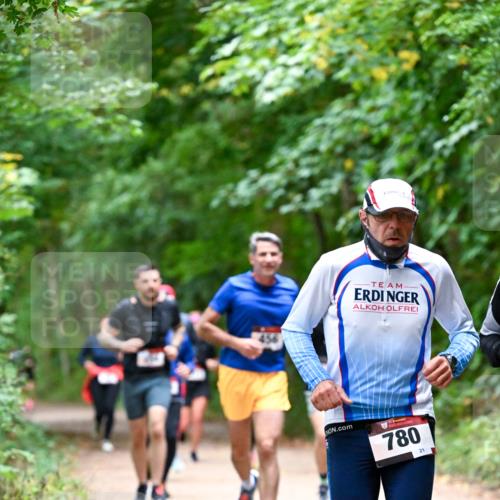 11.10.2026 - Bramfelder Halbmarathon 2026 Dr. Thomas Lammeyer http://msf.ph/oto/10816501 11.10.2026 09:53:23 Laufen 780, 21 meine-sportfotos.de