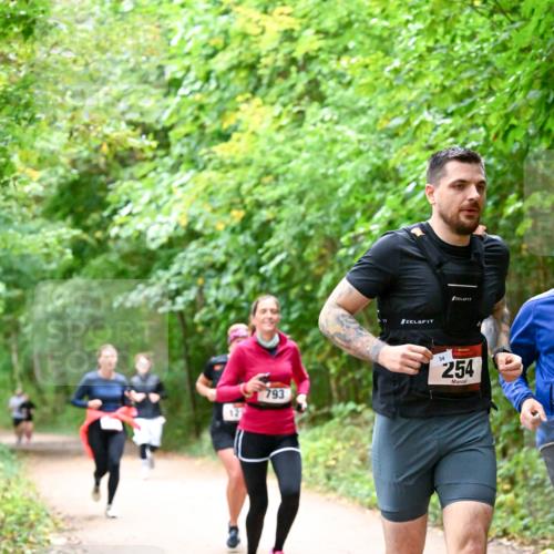 11.10.2026 - Bramfelder Halbmarathon 2026 Dr. Thomas Lammeyer http://msf.ph/oto/10816531 11.10.2026 09:53:29 Laufen 793, 254 meine-sportfotos.de