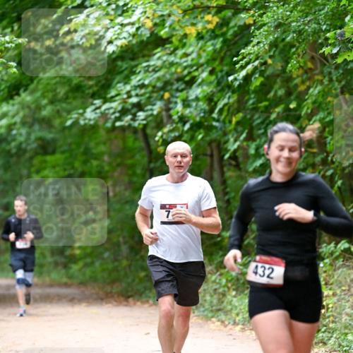 11.10.2026 - Bramfelder Halbmarathon 2026 Dr. Thomas Lammeyer http://msf.ph/oto/10816568 11.10.2026 09:53:41 Laufen 7, 432 meine-sportfotos.de