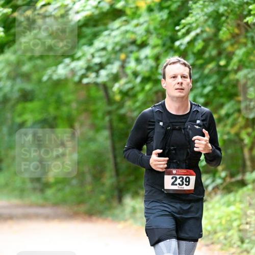 11.10.2026 - Bramfelder Halbmarathon 2026 Dr. Thomas Lammeyer http://msf.ph/oto/10816605 11.10.2026 09:53:48 Laufen 239 meine-sportfotos.de