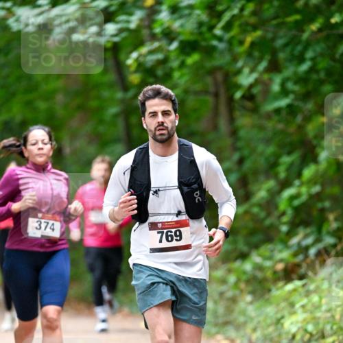 11.10.2026 - Bramfelder Halbmarathon 2026 Dr. Thomas Lammeyer http://msf.ph/oto/10816675 11.10.2026 09:54:05 Laufen 374, 769 meine-sportfotos.de