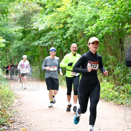 11.10.2026 - Bramfelder Halbmarathon 2026 Dr. Thomas Lammeyer http://msf.ph/oto/10816840 11.10.2026 09:54:40 Laufen 70, 746, 312 meine-sportfotos.de
