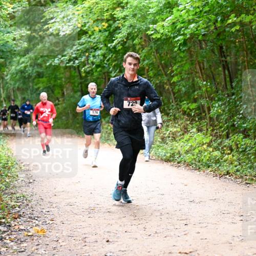 11.10.2026 - Bramfelder Halbmarathon 2026 Dr. Thomas Lammeyer http://msf.ph/oto/10816930 11.10.2026 09:55:03 Laufen 176, 729 meine-sportfotos.de