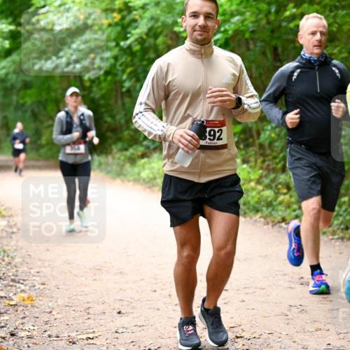 11.10.2026 - Bramfelder Halbmarathon 2026 Dr. Thomas Lammeyer http://msf.ph/oto/10817101 11.10.2026 09:56:03 Laufen 392, 152 meine-sportfotos.de