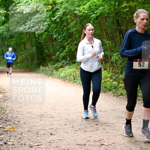 11.10.2026 - Bramfelder Halbmarathon 2026 Dr. Thomas Lammeyer http://msf.ph/oto/10817210 11.10.2026 09:56:31 Laufen 52 meine-sportfotos.de