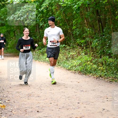 11.10.2026 - Bramfelder Halbmarathon 2026 Dr. Thomas Lammeyer http://msf.ph/oto/10817330 11.10.2026 09:57:05 Laufen 784, 783 meine-sportfotos.de