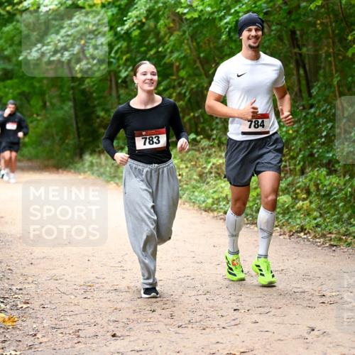 11.10.2026 - Bramfelder Halbmarathon 2026 Dr. Thomas Lammeyer http://msf.ph/oto/10817337 11.10.2026 09:57:06 Laufen 783, 784 meine-sportfotos.de