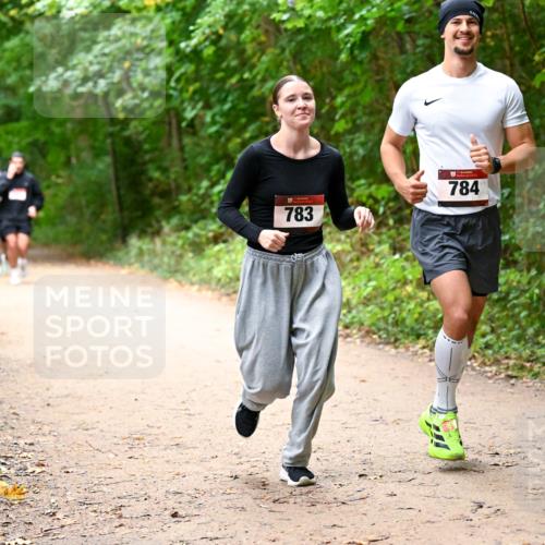 11.10.2026 - Bramfelder Halbmarathon 2026 Dr. Thomas Lammeyer http://msf.ph/oto/10817339 11.10.2026 09:57:07 Laufen 783, 784 meine-sportfotos.de