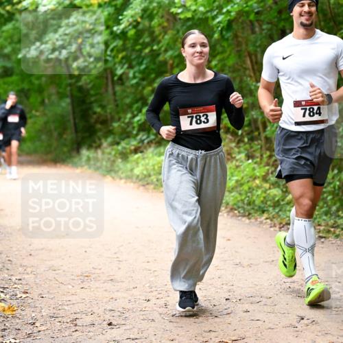 11.10.2026 - Bramfelder Halbmarathon 2026 Dr. Thomas Lammeyer http://msf.ph/oto/10817340 11.10.2026 09:57:07 Laufen 783, 784 meine-sportfotos.de