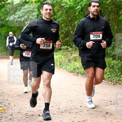 11.10.2026 - Bramfelder Halbmarathon 2026 Dr. Thomas Lammeyer http://msf.ph/oto/10817373 11.10.2026 09:57:14 Laufen 796, 708, 709 meine-sportfotos.de