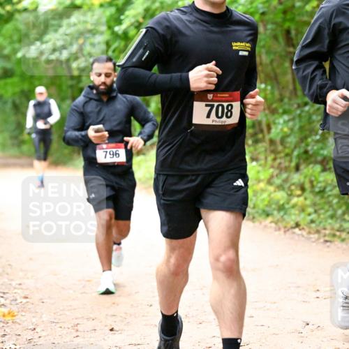11.10.2026 - Bramfelder Halbmarathon 2026 Dr. Thomas Lammeyer http://msf.ph/oto/10817378 11.10.2026 09:57:15 Laufen 796, 709, 708, 04 meine-sportfotos.de