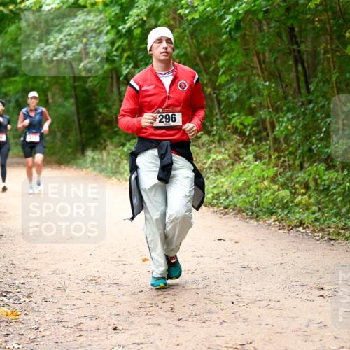 11.10.2026 - Bramfelder Halbmarathon 2026 Dr. Thomas Lammeyer http://msf.ph/oto/10817851 11.10.2026 09:59:05 Laufen 296 meine-sportfotos.de