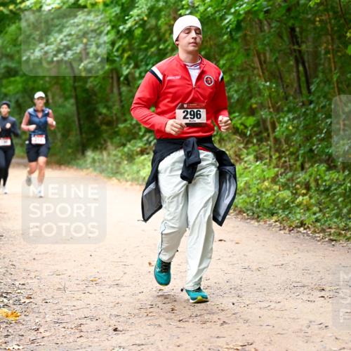 11.10.2026 - Bramfelder Halbmarathon 2026 Dr. Thomas Lammeyer http://msf.ph/oto/10817853 11.10.2026 09:59:06 Laufen 296 meine-sportfotos.de
