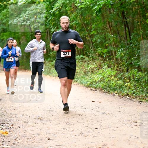 11.10.2026 - Bramfelder Halbmarathon 2026 Dr. Thomas Lammeyer http://msf.ph/oto/10817910 11.10.2026 09:59:30 Laufen 577, 321, 286 meine-sportfotos.de