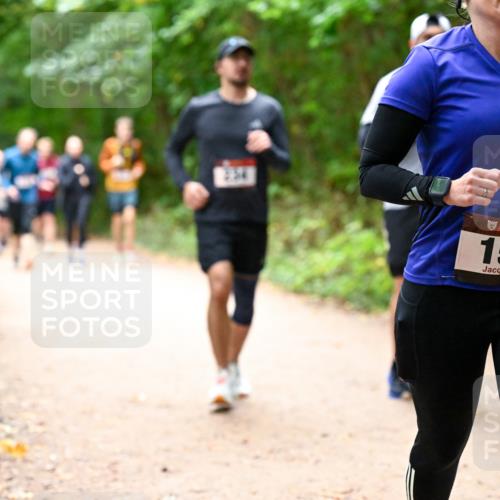 11.10.2026 - Bramfelder Halbmarathon 2026 Dr. Thomas Lammeyer http://msf.ph/oto/10818134 11.10.2026 10:01:06 Laufen 35, 290, 157 meine-sportfotos.de