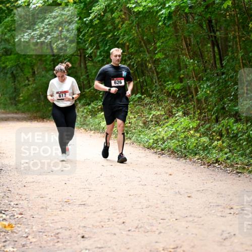 11.10.2026 - Bramfelder Halbmarathon 2026 Dr. Thomas Lammeyer http://msf.ph/oto/10818221 11.10.2026 10:01:24 Laufen 617, 626 meine-sportfotos.de