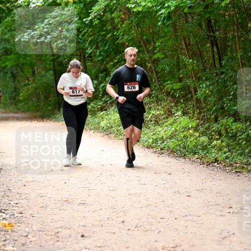 11.10.2026 - Bramfelder Halbmarathon 2026 Dr. Thomas Lammeyer http://msf.ph/oto/10818223 11.10.2026 10:01:25 Laufen 626, 617 meine-sportfotos.de