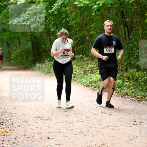 11.10.2026 - Bramfelder Halbmarathon 2026 Dr. Thomas Lammeyer http://msf.ph/oto/10818232 11.10.2026 10:01:26 Laufen 626, 617 meine-sportfotos.de