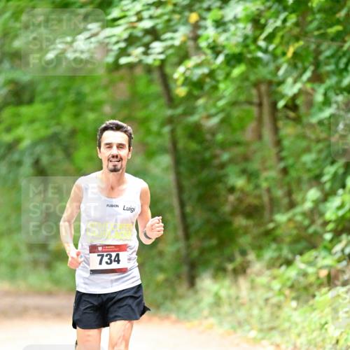 11.10.2026 - Bramfelder Halbmarathon 2026 Dr. Thomas Lammeyer http://msf.ph/oto/10818482 11.10.2026 10:04:35 Laufen 734 meine-sportfotos.de