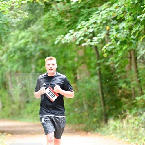 11.10.2026 - Bramfelder Halbmarathon 2026 Dr. Thomas Lammeyer http://msf.ph/oto/10818653 11.10.2026 10:07:28 Laufen 330 meine-sportfotos.de