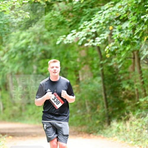 11.10.2026 - Bramfelder Halbmarathon 2026 Dr. Thomas Lammeyer http://msf.ph/oto/10818654 11.10.2026 10:07:28 Laufen 330 meine-sportfotos.de
