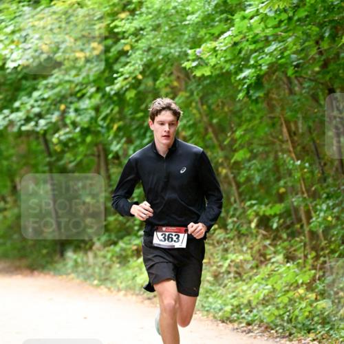 11.10.2026 - Bramfelder Halbmarathon 2026 Dr. Thomas Lammeyer http://msf.ph/oto/10818774 11.10.2026 10:09:08 Laufen 363 meine-sportfotos.de