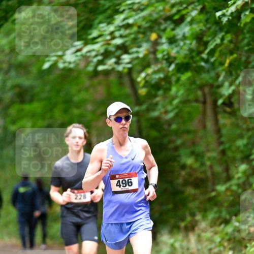 11.10.2026 - Bramfelder Halbmarathon 2026 Dr. Thomas Lammeyer http://msf.ph/oto/10818844 11.10.2026 10:09:45 Laufen 228, 496 meine-sportfotos.de