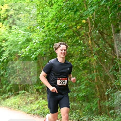 11.10.2026 - Bramfelder Halbmarathon 2026 Dr. Thomas Lammeyer http://msf.ph/oto/10818868 11.10.2026 10:09:49 Laufen 228 meine-sportfotos.de