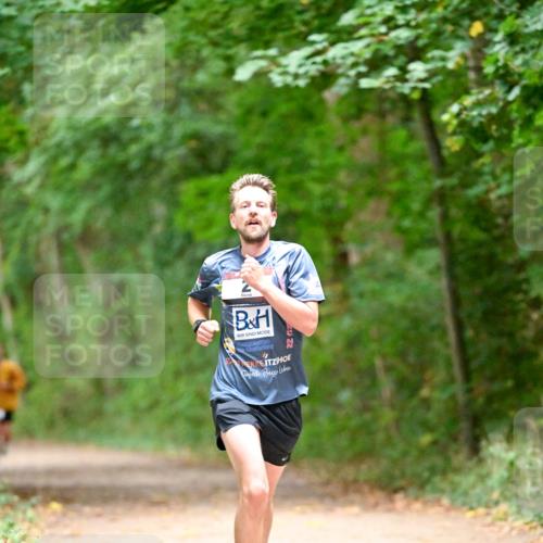 11.10.2026 - Bramfelder Halbmarathon 2026 Dr. Thomas Lammeyer http://msf.ph/oto/10818900 11.10.2026 10:10:21 Laufen  meine-sportfotos.de