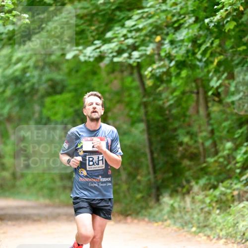 11.10.2026 - Bramfelder Halbmarathon 2026 Dr. Thomas Lammeyer http://msf.ph/oto/10818905 11.10.2026 10:10:22 Laufen  meine-sportfotos.de