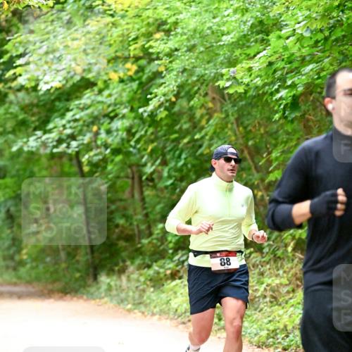 11.10.2026 - Bramfelder Halbmarathon 2026 Dr. Thomas Lammeyer http://msf.ph/oto/10819279 11.10.2026 10:12:59 Laufen 88 meine-sportfotos.de