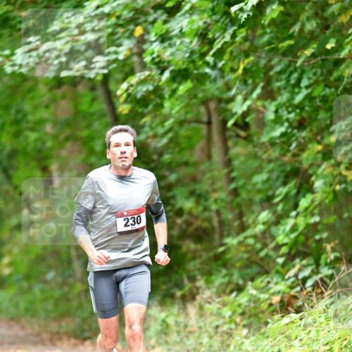 11.10.2026 - Bramfelder Halbmarathon 2026 Dr. Thomas Lammeyer http://msf.ph/oto/10819384 11.10.2026 10:13:36 Laufen 230 meine-sportfotos.de