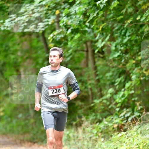 11.10.2026 - Bramfelder Halbmarathon 2026 Dr. Thomas Lammeyer http://msf.ph/oto/10819386 11.10.2026 10:13:36 Laufen 230 meine-sportfotos.de