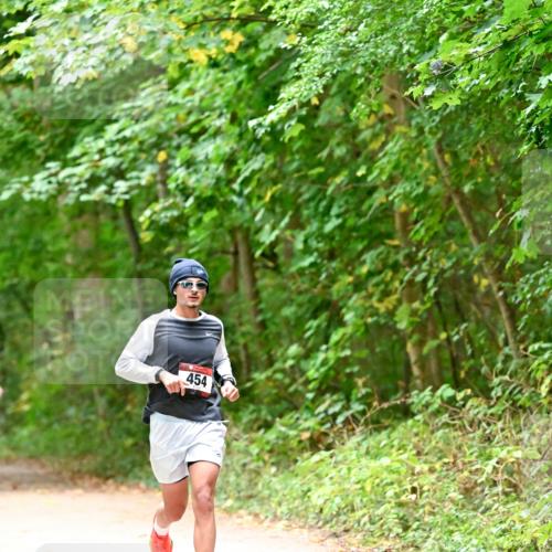 11.10.2026 - Bramfelder Halbmarathon 2026 Dr. Thomas Lammeyer http://msf.ph/oto/10819412 11.10.2026 10:13:41 Laufen 454 meine-sportfotos.de