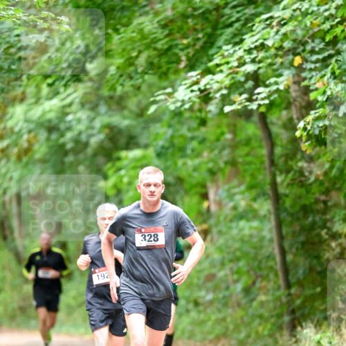 11.10.2026 - Bramfelder Halbmarathon 2026 Dr. Thomas Lammeyer http://msf.ph/oto/10819633 11.10.2026 10:14:30 Laufen 192, 328 meine-sportfotos.de