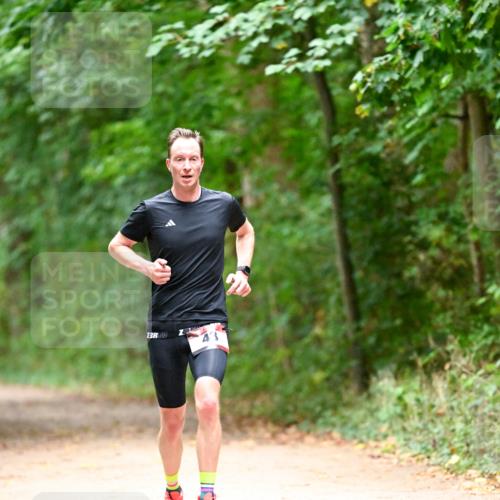 11.10.2026 - Bramfelder Halbmarathon 2026 Dr. Thomas Lammeyer http://msf.ph/oto/10819752 11.10.2026 10:14:57 Laufen  meine-sportfotos.de