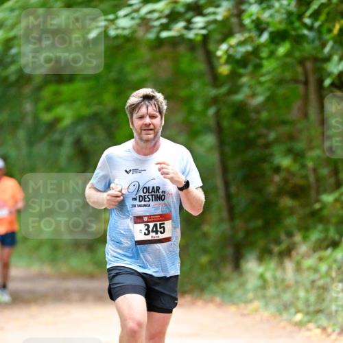 11.10.2026 - Bramfelder Halbmarathon 2026 Dr. Thomas Lammeyer http://msf.ph/oto/10819807 11.10.2026 10:16:21 Laufen 21, 440, 345 meine-sportfotos.de