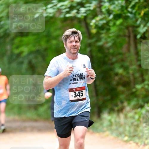 11.10.2026 - Bramfelder Halbmarathon 2026 Dr. Thomas Lammeyer http://msf.ph/oto/10819810 11.10.2026 10:16:21 Laufen 21, 345 meine-sportfotos.de