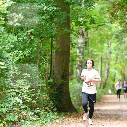 11.10.2026 - Bramfelder Halbmarathon 2026 Dr. Thomas Lammeyer http://msf.ph/oto/10819840 11.10.2026 10:17:09 Laufen 654 meine-sportfotos.de