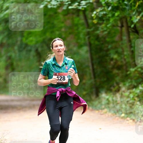 11.10.2026 - Bramfelder Halbmarathon 2026 Dr. Thomas Lammeyer http://msf.ph/oto/10820120 11.10.2026 10:19:22 Laufen 128 meine-sportfotos.de