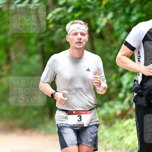 11.10.2026 - Bramfelder Halbmarathon 2026 Dr. Thomas Lammeyer http://msf.ph/oto/10820213 11.10.2026 10:20:09 Laufen 16, 19, 35, 3 meine-sportfotos.de