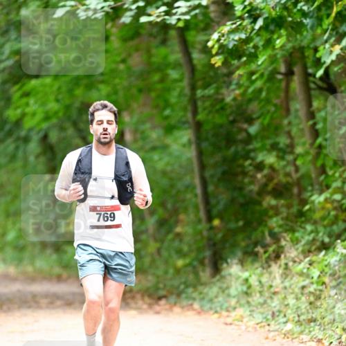 11.10.2026 - Bramfelder Halbmarathon 2026 Dr. Thomas Lammeyer http://msf.ph/oto/10820386 11.10.2026 10:21:15 Laufen 769 meine-sportfotos.de