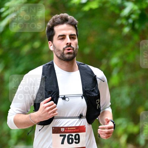 11.10.2026 - Bramfelder Halbmarathon 2026 Dr. Thomas Lammeyer http://msf.ph/oto/10820397 11.10.2026 10:21:19 Laufen 35, 769 meine-sportfotos.de