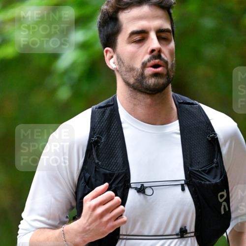 11.10.2026 - Bramfelder Halbmarathon 2026 Dr. Thomas Lammeyer http://msf.ph/oto/10820402 11.10.2026 10:21:20 Laufen 35, 769 meine-sportfotos.de