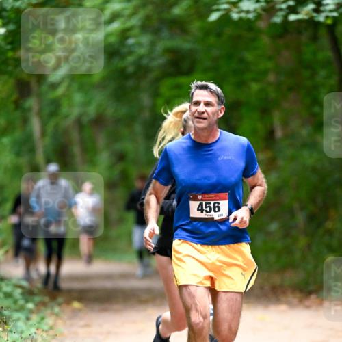 11.10.2026 - Bramfelder Halbmarathon 2026 Dr. Thomas Lammeyer http://msf.ph/oto/10820413 11.10.2026 10:21:25 Laufen 456, 288 meine-sportfotos.de