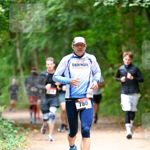 11.10.2026 - Bramfelder Halbmarathon 2026 Dr. Thomas Lammeyer http://msf.ph/oto/10820447 11.10.2026 10:21:33 Laufen 780 meine-sportfotos.de