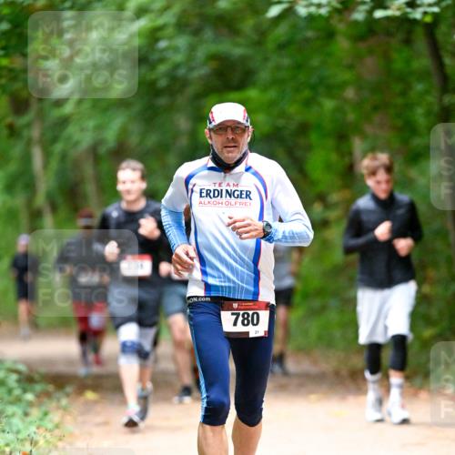 11.10.2026 - Bramfelder Halbmarathon 2026 Dr. Thomas Lammeyer http://msf.ph/oto/10820449 11.10.2026 10:21:33 Laufen 780 meine-sportfotos.de