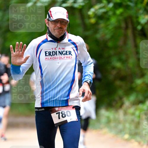 11.10.2026 - Bramfelder Halbmarathon 2026 Dr. Thomas Lammeyer http://msf.ph/oto/10820462 11.10.2026 10:21:35 Laufen 780, 21 meine-sportfotos.de