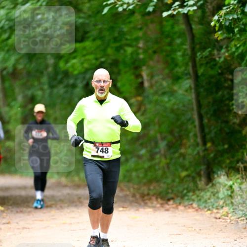 11.10.2026 - Bramfelder Halbmarathon 2026 Dr. Thomas Lammeyer http://msf.ph/oto/10820509 11.10.2026 10:21:54 Laufen 748 meine-sportfotos.de