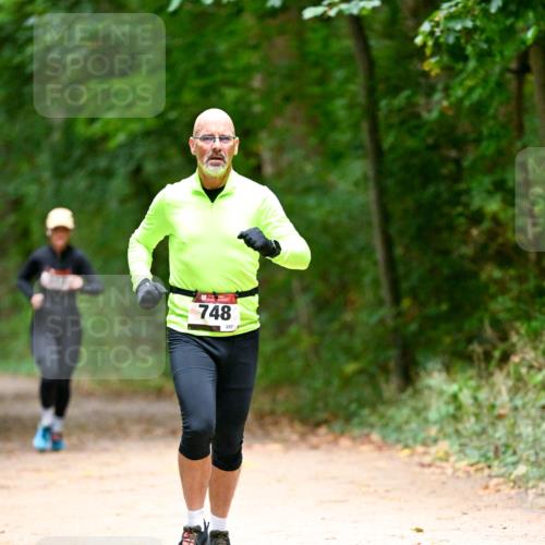 11.10.2026 - Bramfelder Halbmarathon 2026 Dr. Thomas Lammeyer http://msf.ph/oto/10820514 11.10.2026 10:21:55 Laufen 748, 257 meine-sportfotos.de